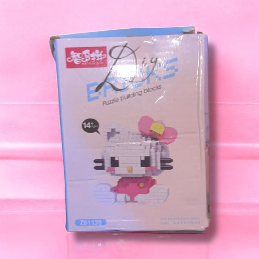 Hello Kitty Puzzle Block Kit.